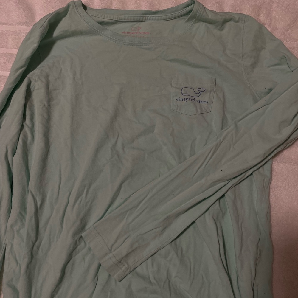 Vineyard vines large shirt